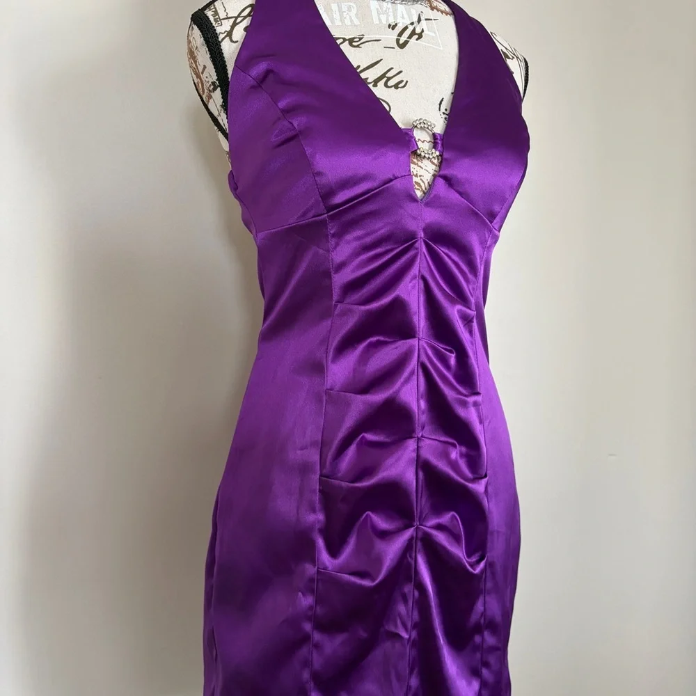 Vintage purple halter mini ruched dress with rhinestone detail - Picture 2 of 11